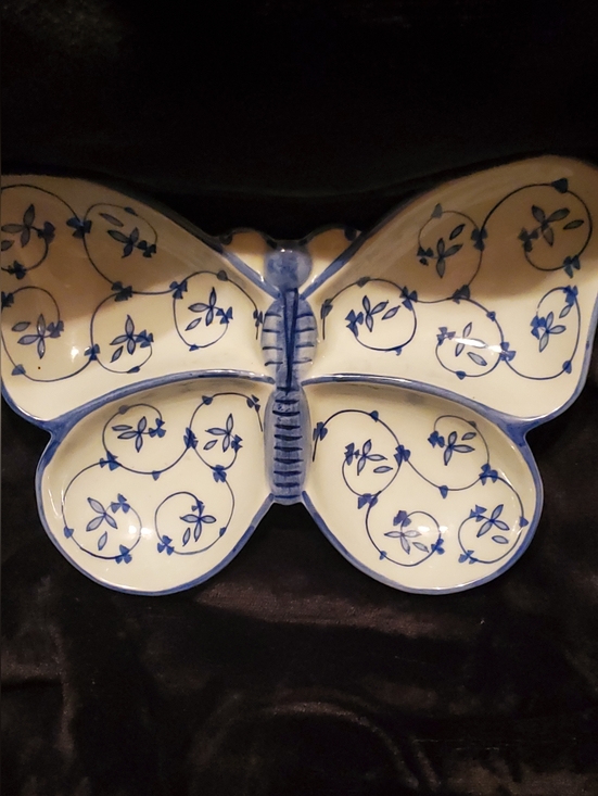 Source Unknown Other - Vintage Ceramic Butterfly Divided Serving Dish Floral Blue&White Cottagecore